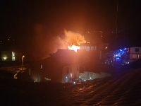 снимка 1 Къща изгоря в село Лозен