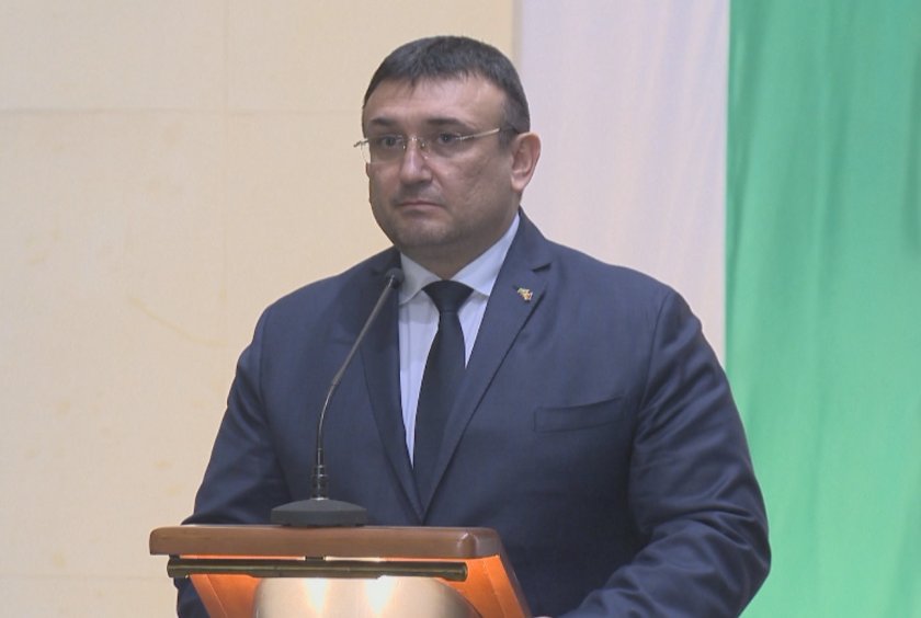 Младен Маринов: Ситуацията в Северна Италия остава обезпокоителна