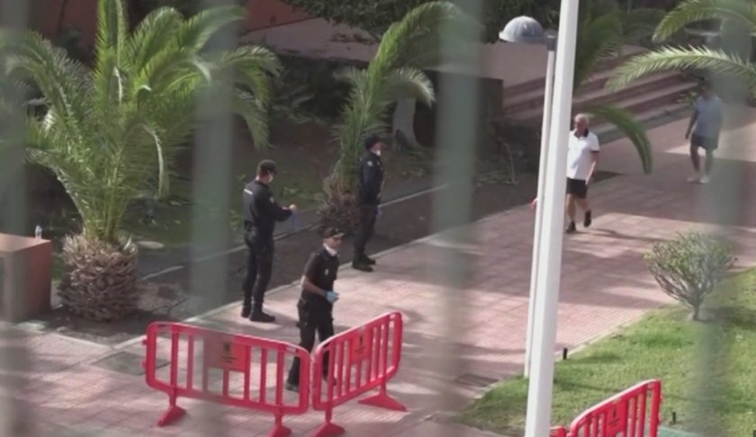 посолството мадрид следи ситуацията поставения наблюдение хотел остров тенерифе