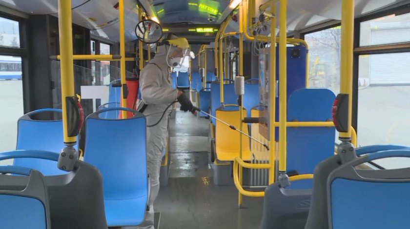 Допълнителна дезинфекция на градския транспорт и във Варна