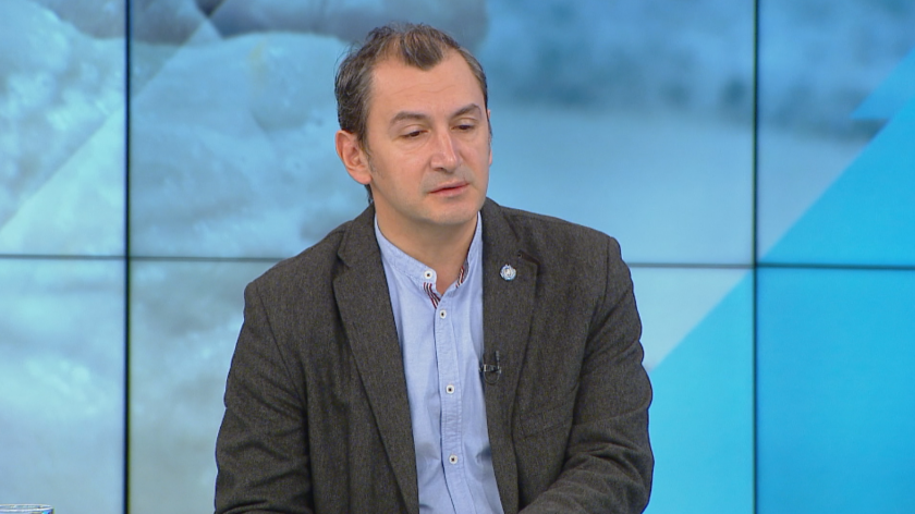 Доц. Михаил Околийски: Пандемията е шанс да преосмислим поведението си като хора