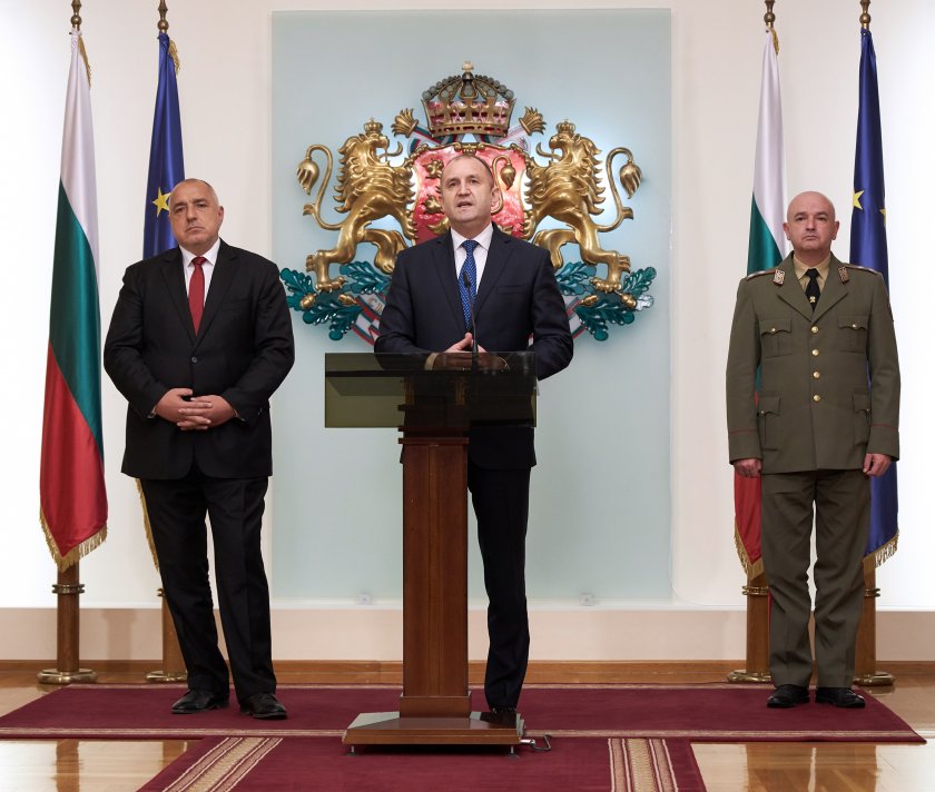 Радев: 30 години се спасяваме поединично, време е да осъзнаем необходимостта от гражданска отговорност