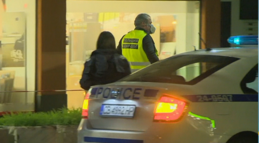 Нападнатият снощи журналист е в стабилно състояние