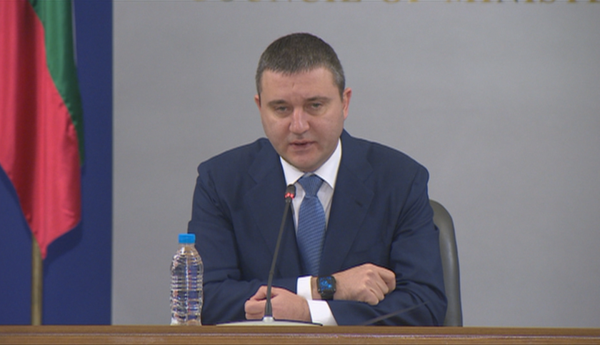 Владислав Горанов: Най-негативният сценарий, който в момента разглеждаме, е спад на икономиката с 3%