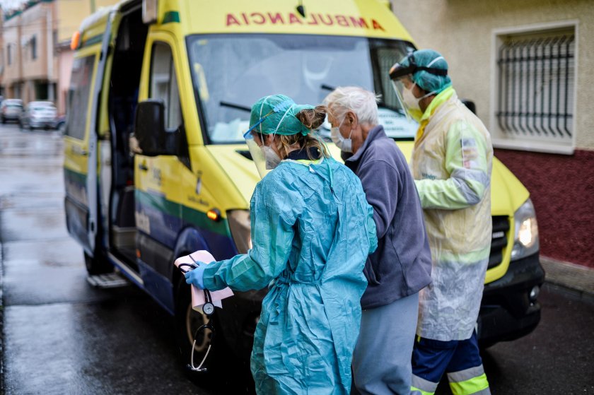 Броят на жертвите на COVID-19 в Испания продължава да расте