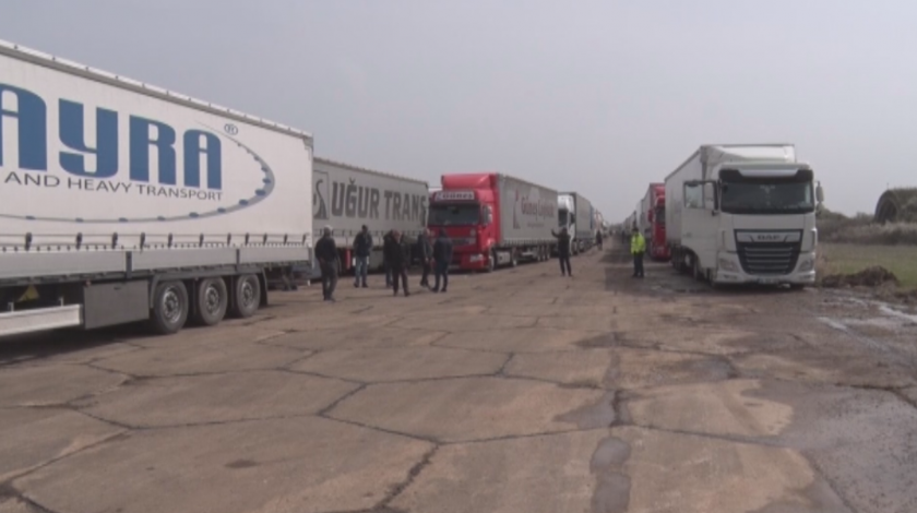 Успокоява се ситуацията на граничния пункт "Капитан Андреево"