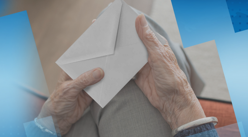 Възрастни хора дариха пенсия и великденска добавка в помощ на медиците