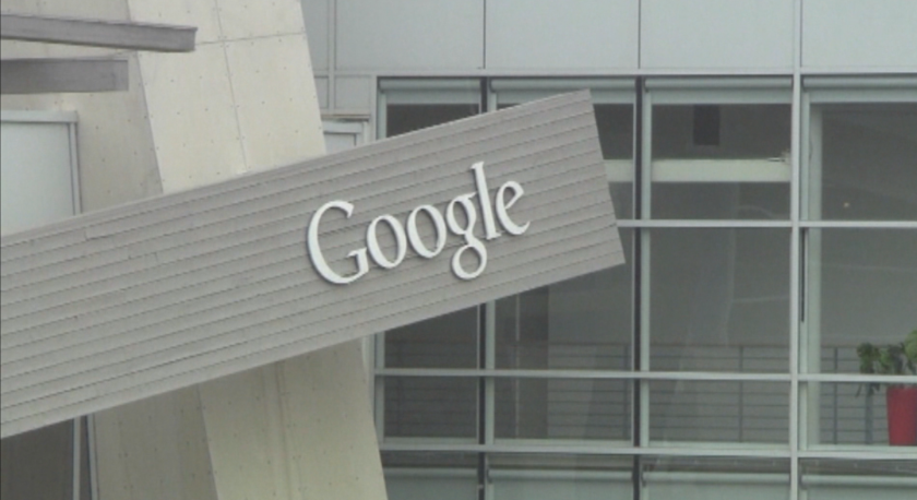 Мерки срещу COVID-19: "Гугъл" ще дава данни за местоположението на хората