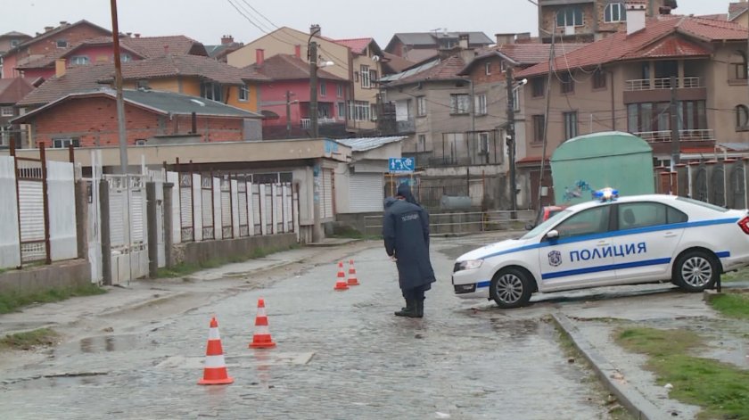 Въведоха пропускателен режим в квартал "Луковица" в Пещера