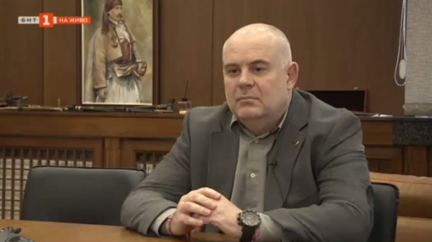 Главният прокурор пред БНТ за данните, че адвокати са манипулирали системата за разпределение на дела