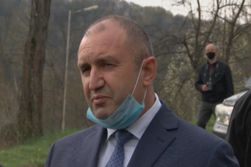 Президентът призова за навременни социално-икономически мерки