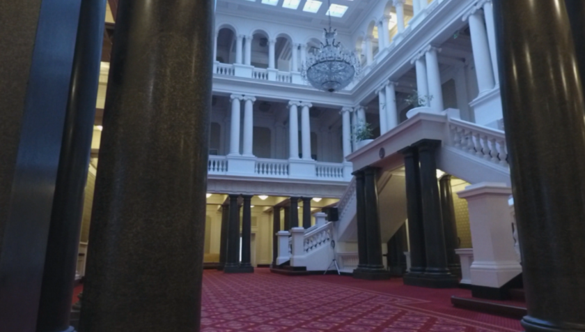 Глоби от 15 000 лв за големи търговски обекти без щандове за български стоки (ОБОБЩЕНИЕ)