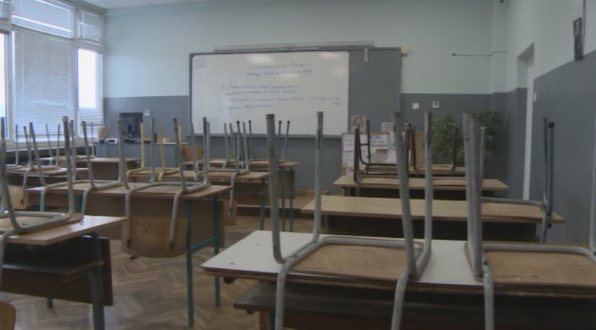 Все още не са ясни датите за изпитите след 7. и 12. клас