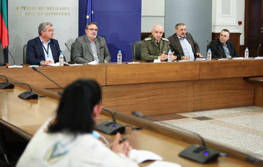 56 нови случая на COVID-19 у нас. Излекуваните са 205