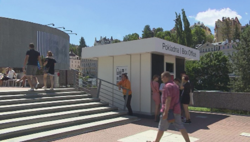 Чехия облекчава мерките срещу COVID-19