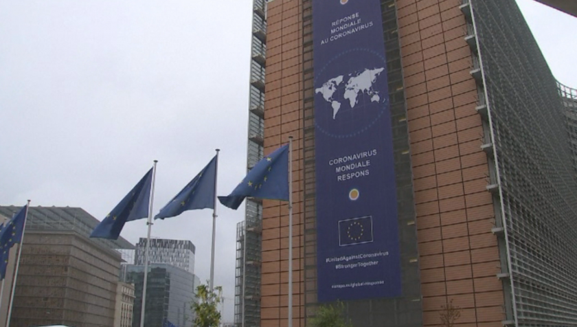 Светът събра над 7 милиарда евро за един ден за ваксина срещу COVID-19