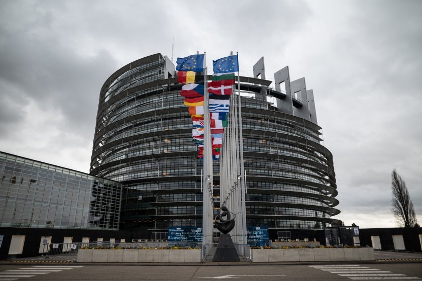 отварят център тестване коронавирус сградата европейския парламент