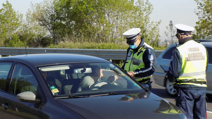 Спецакция на "Пътна полиция" през почивните дни