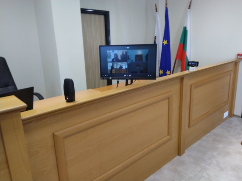 правосъдното министерство осигури видеоконферентна връзка съдилища места лишаване свобода