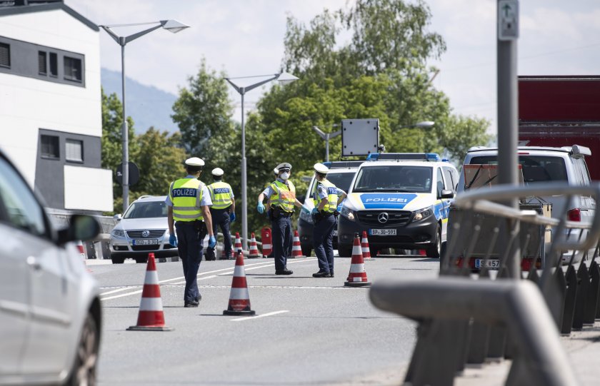 централна европа обмисля мини шенген отварят граници условия covid