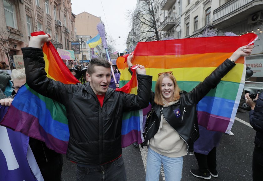 полът променя унгария прокара закон лгбт общностите ndash протестират