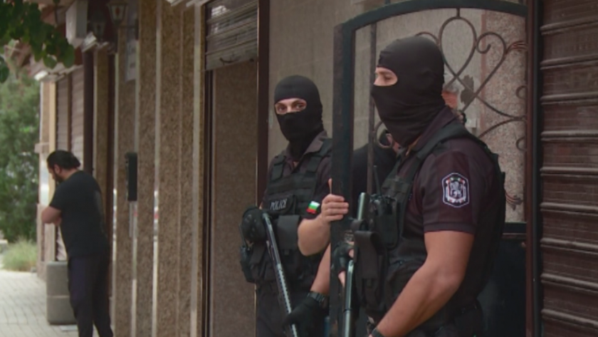 Задържаният лихвар от Пловдив имал контакти с представители на институциите