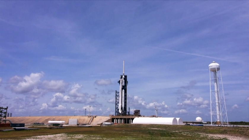 Хронология: Как се стигна до историческата мисия на Space X и НАСА