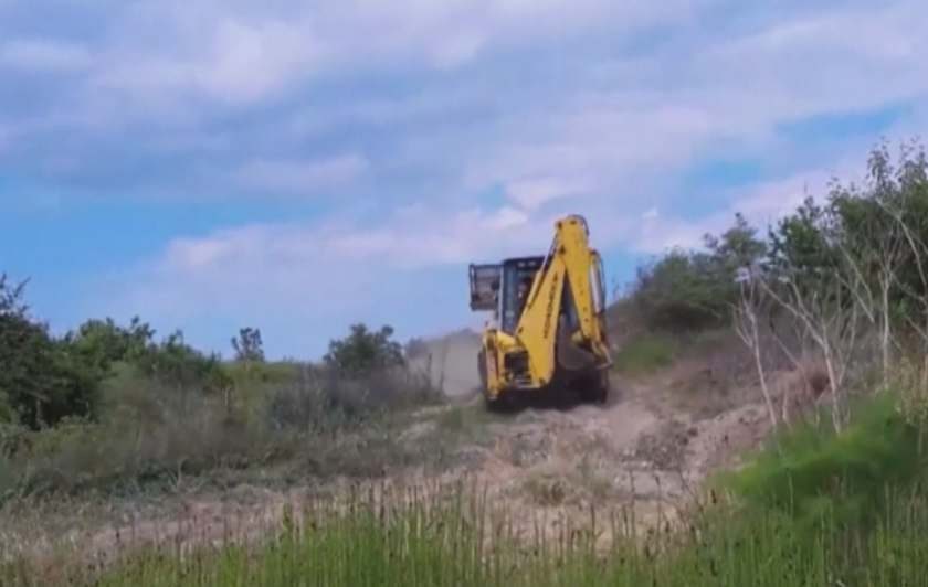 Сигнал за разорани дюни на плажа в Ахтопол