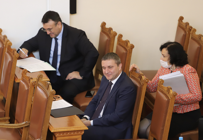 владислав горанов комисията хазарта извършила 3137 проверки 2015 края 2019