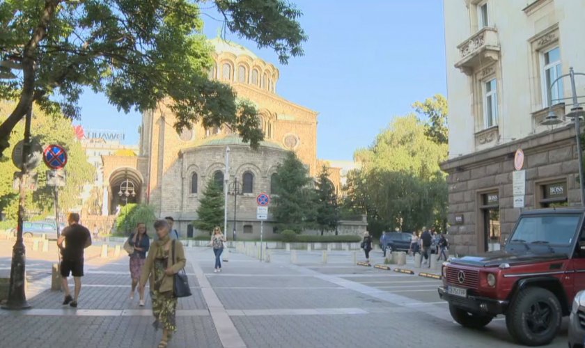 30 000 лв. и няколко дни, за да се превърне ул. "Съборна" в пешеходна