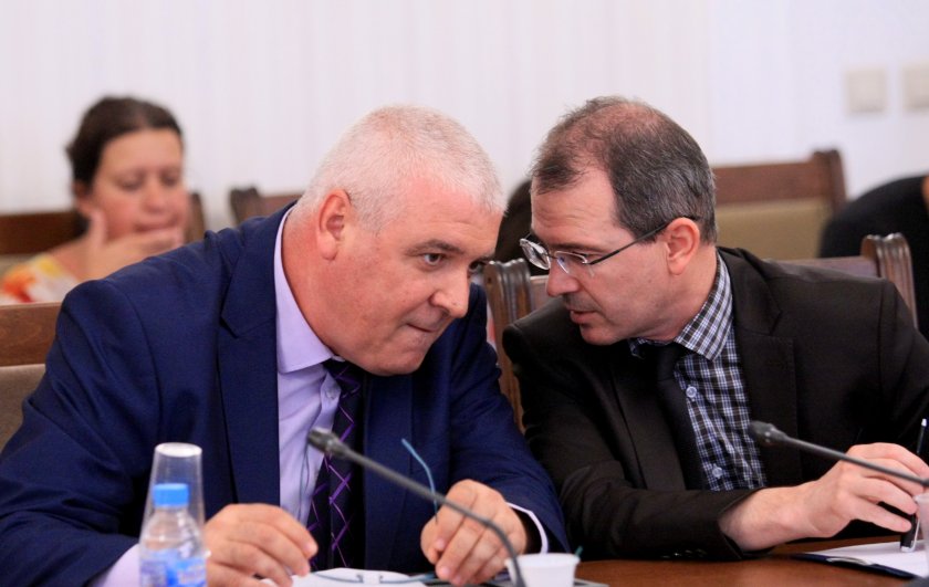 Заместник-главният секретар на МВР и директорът на ГДБОП са освободени от длъжност
