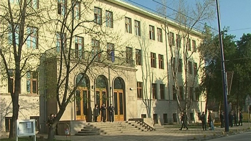 затвориха съдебната палата пазарджик заради магистрат коронавирус