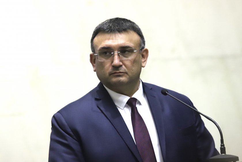 Младен Маринов: Извънредният труд трябва да бъде обезщетен