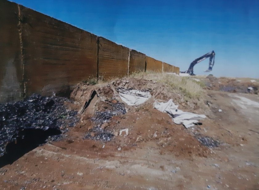 180 тона загробените опасни отпадъци червен бряг
