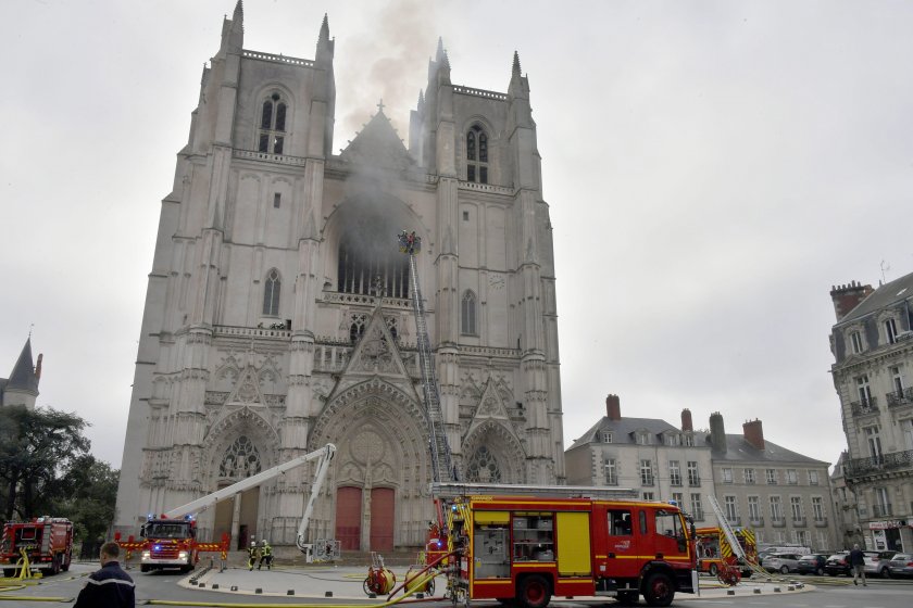 арестуваха заподозрян пожара катедралата нант