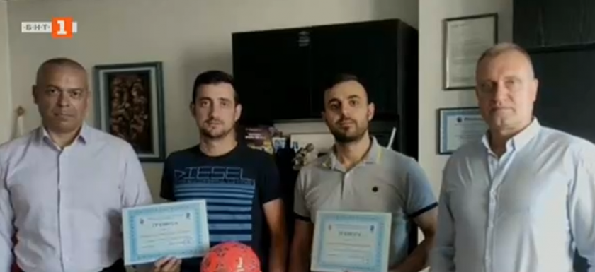 Младежи от Русе предотвратиха кражба от малолетна