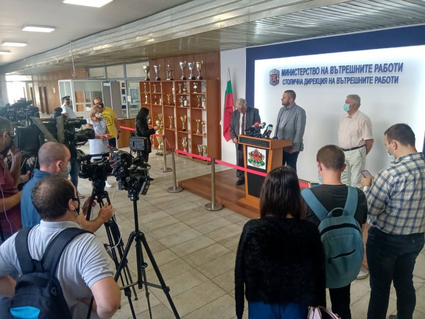 Повдигнати са обвинения за спирането на столичното метро