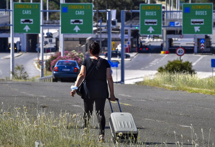 гърция въвежда мерки влизане сухопътните граници сезонни работници