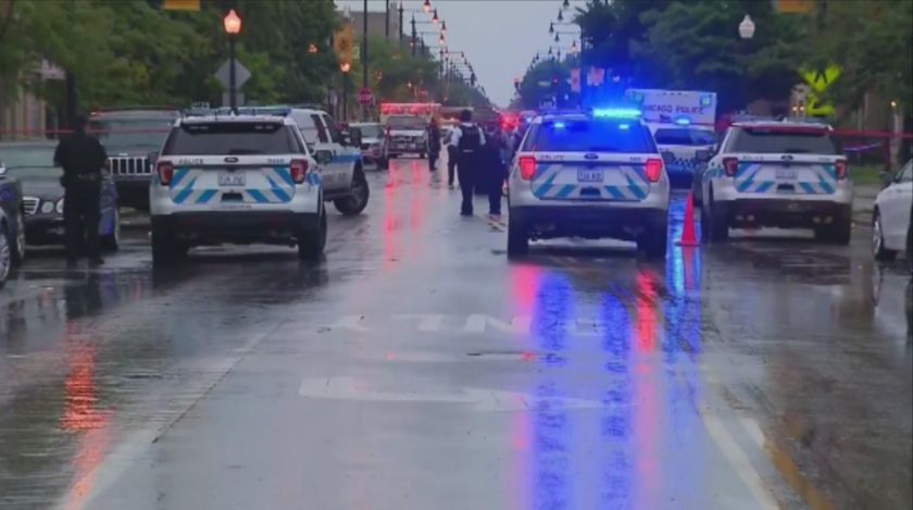 14 ранени при стрелба в погребален дом в Чикаго