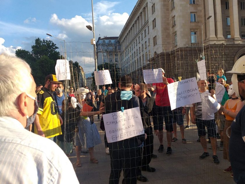 Без инциденти премина 18-ият ден на протести в София