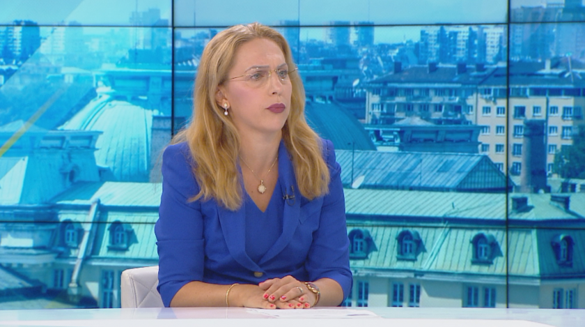 Марияна Николова: Разчитаме през август да имаме повече почиващи