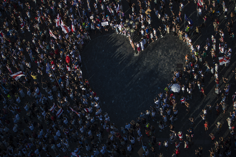 Демонстрации в Прага и Варшава в подкрепа на протестиращите в Беларус