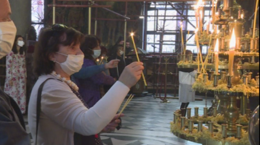 Спрени са укрепителните дейности на пътя до Рилския манастир заради днешния празник