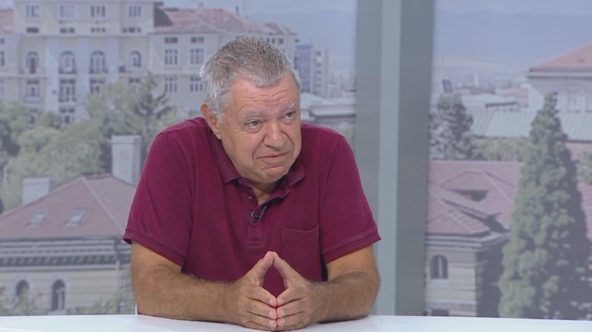 Проф. Константинов: Машинно гласуване има там, където хората са неграмотни