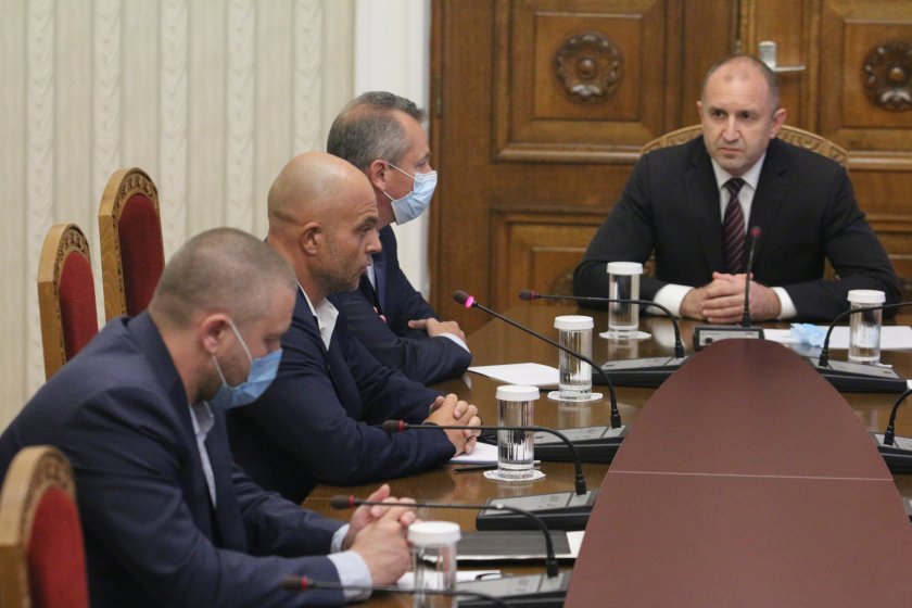 Работна среща на "Дондуков" 2 заради ескалацията по време на протестите
