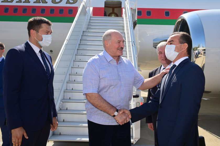 Русия отпуска на Беларус заем от 1.5 млрд. долара
