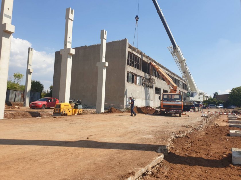 Загиналите край кв. "Кремиковци" работници били без колани и каски