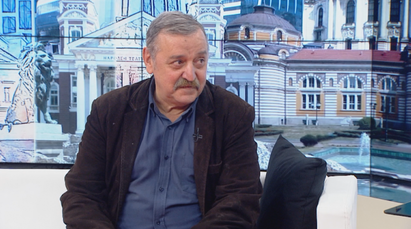 Проф. Кантарджиев: Последните три седмици имаме сериозно намаляване на заболели от COVID-19
