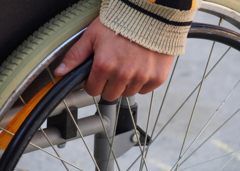 срокът получаване помощи хора увреждания инвалидни пенсии удължава февруари