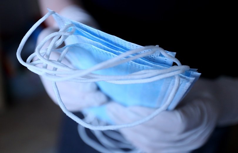 Скандал в русенско училище: Медицинска сестра върна дете без маска